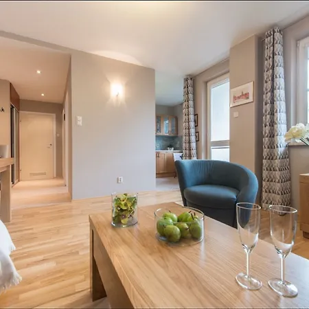Apartment P&o Plac Bankowy
